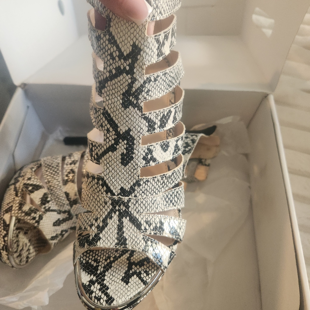 Bar III Black and Cream Strappy Heels